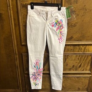 Lilly Pulitzer White  Ocean Skinny Jeans with Colorful Embroidery